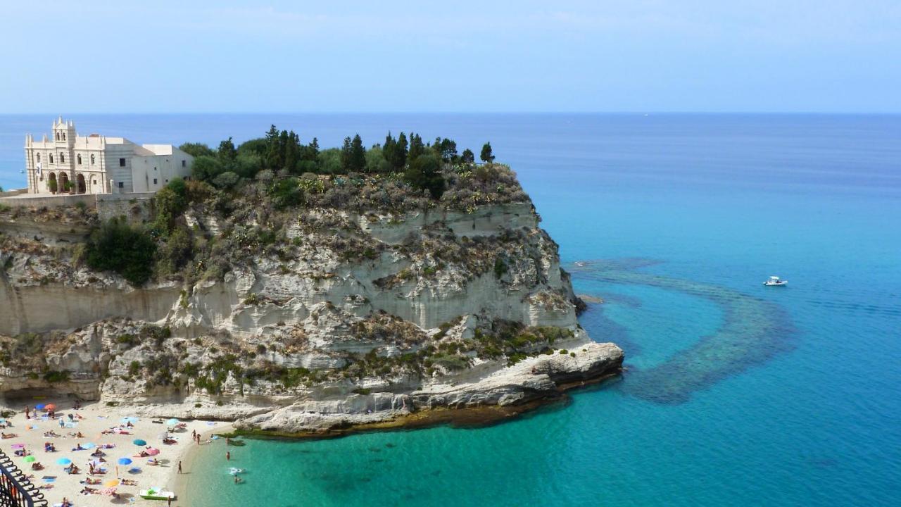La Torre Del Mulino Hotel Tropea Exterior photo